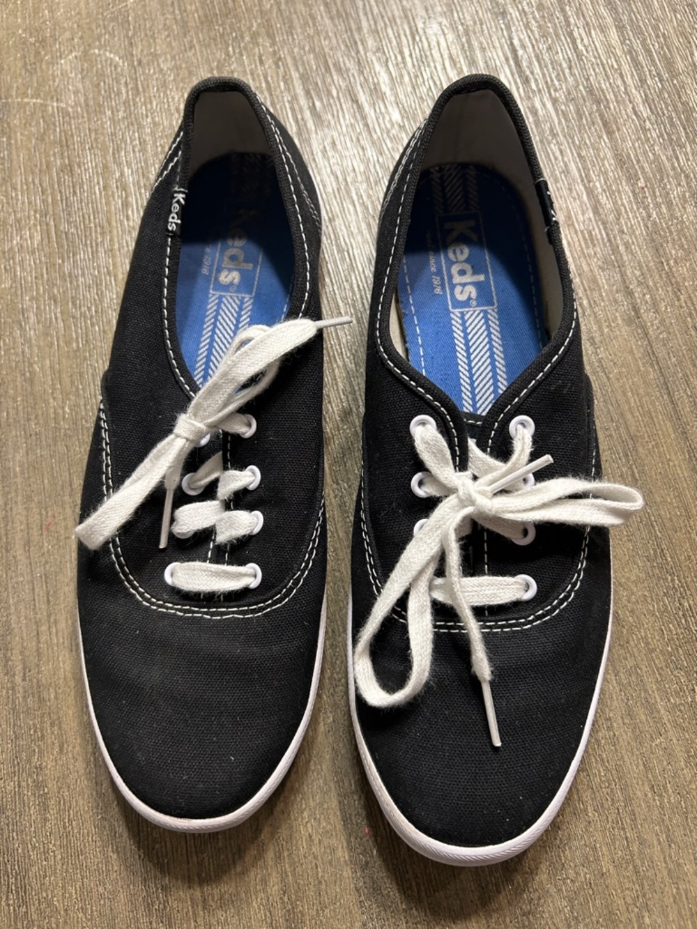 Keds Black Canvas Sneakers with White Laces, Size 7.5.